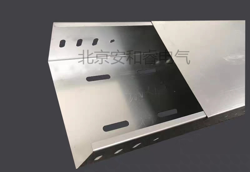 托盤橋架 專業(yè)加工定做